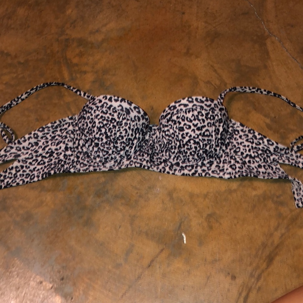 Push up bikini top